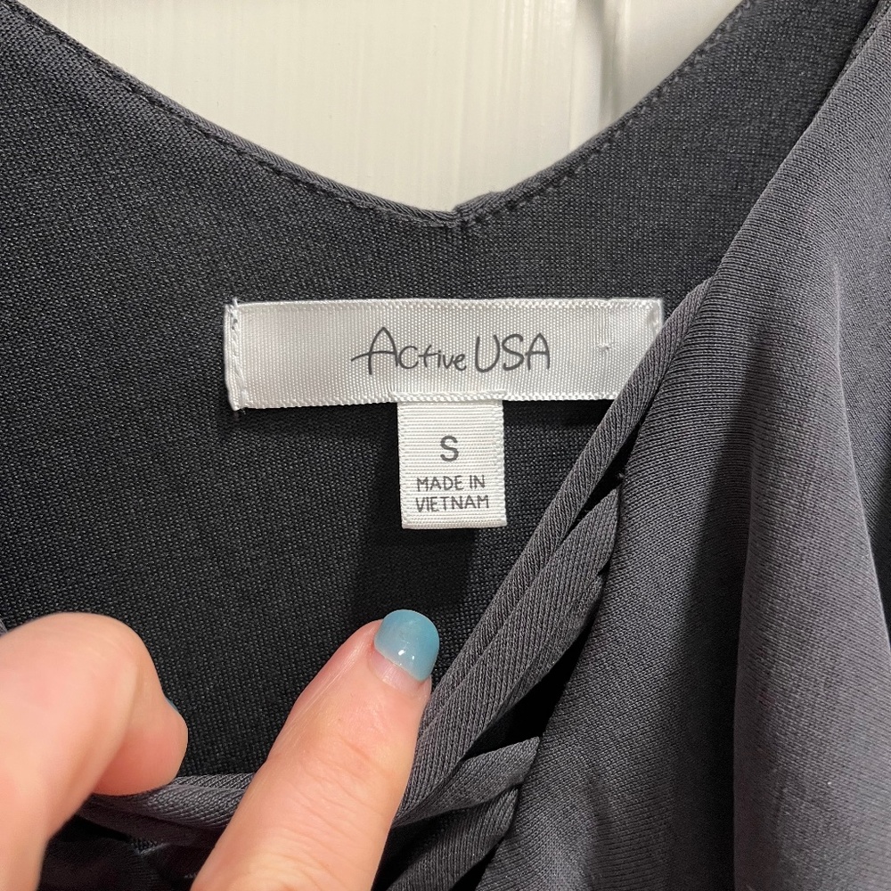 Grey Ruffled Top (Small) - Picture 2 of 3